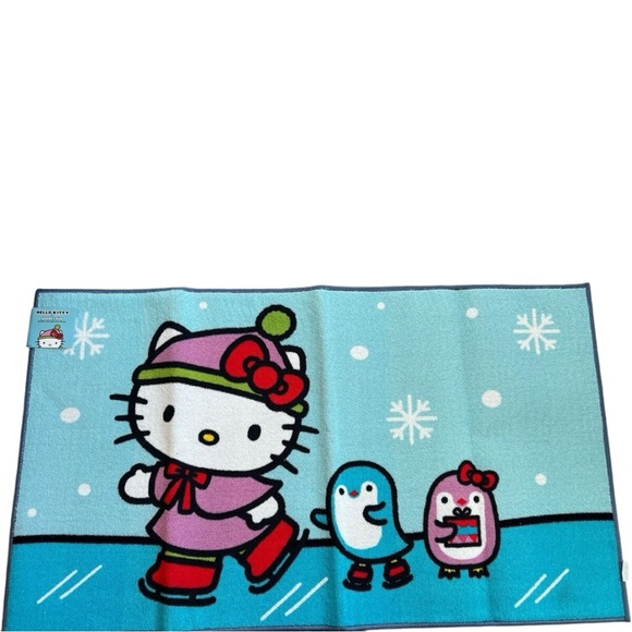 ❄️ Sanrio Hello Kitty Holiday Accent Rug - Picture 2 of 2